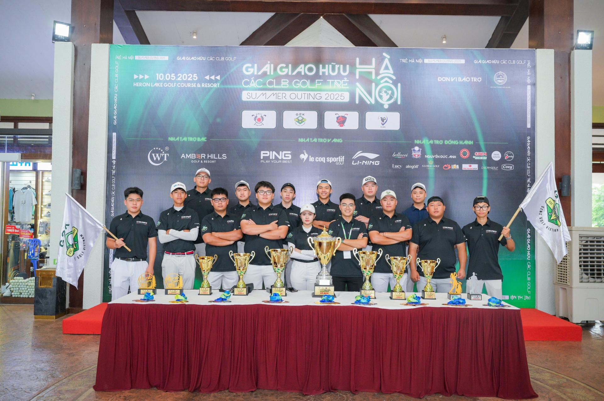 9afbabe5265d9403cd4c.jpg (985 KB)