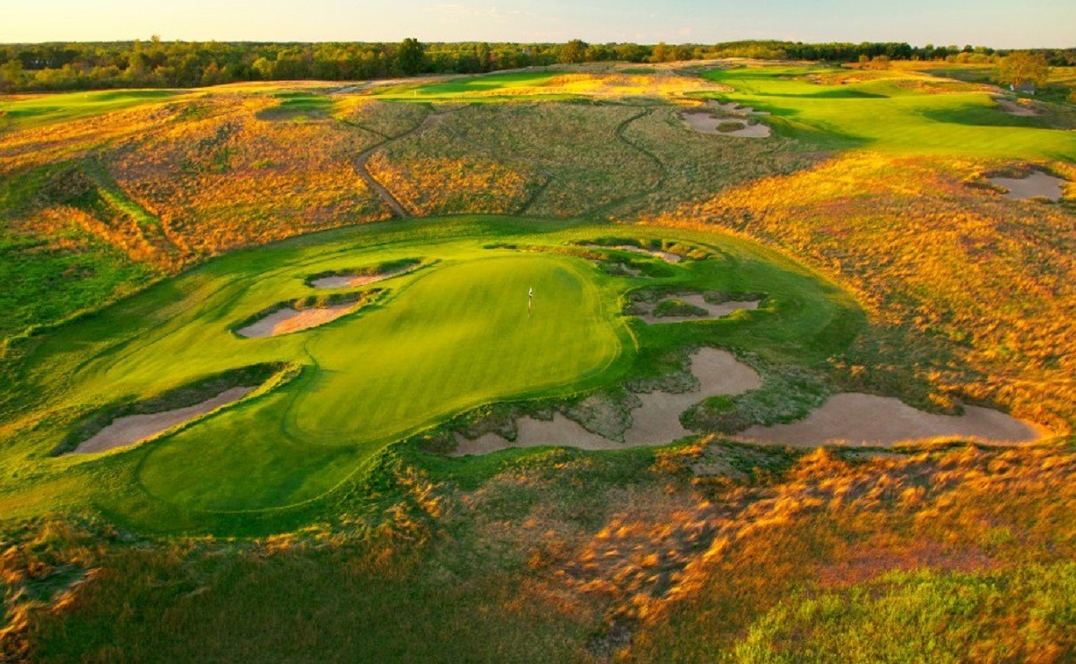 Erin-Hills-Golf-Course-Hole-9-Ae.jpg (298 KB)