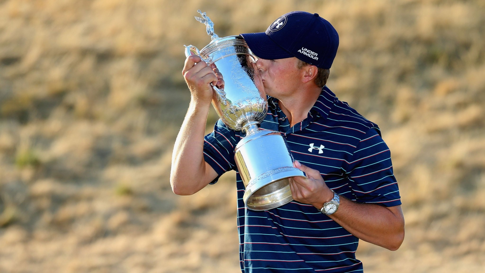 jordan-spieth-us-open-kiss.jpg (574 KB)