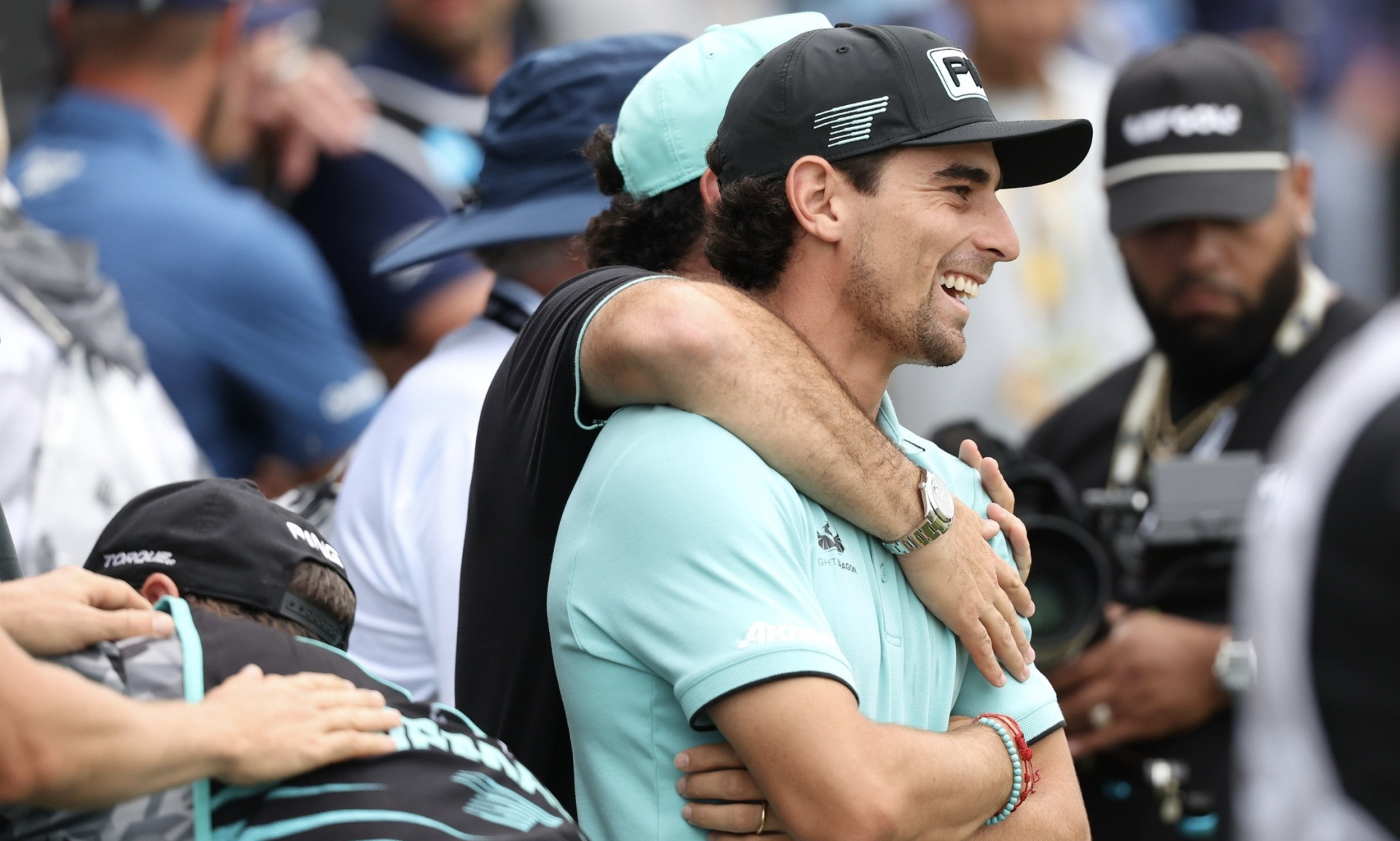 Joaquin Niemann và dấu hỏi lớn sau chiến thắng mới nhất tại LIV Golf