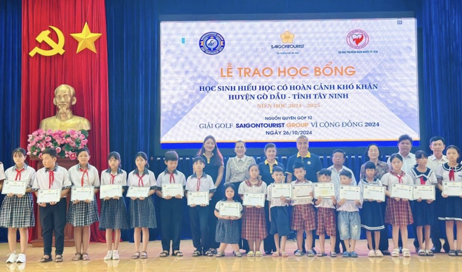 Saigontourist Group tổ chức giải golf gây quỹ khuyến học