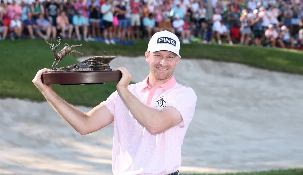 Chiến thắng tại John Deere Classic đưa Brian Campbell lọt Top 30 FedEx Cup