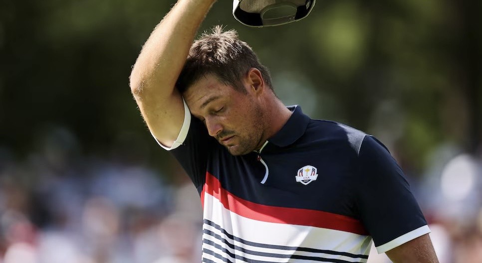 Ryder Cup: Vì sao gọi DeChambeau là golfer kém may mắn nhất ngày khai màn?