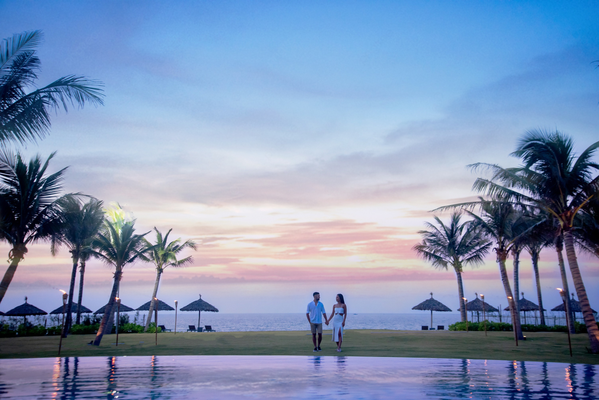 Image_2-_beach.jpg (718 KB)