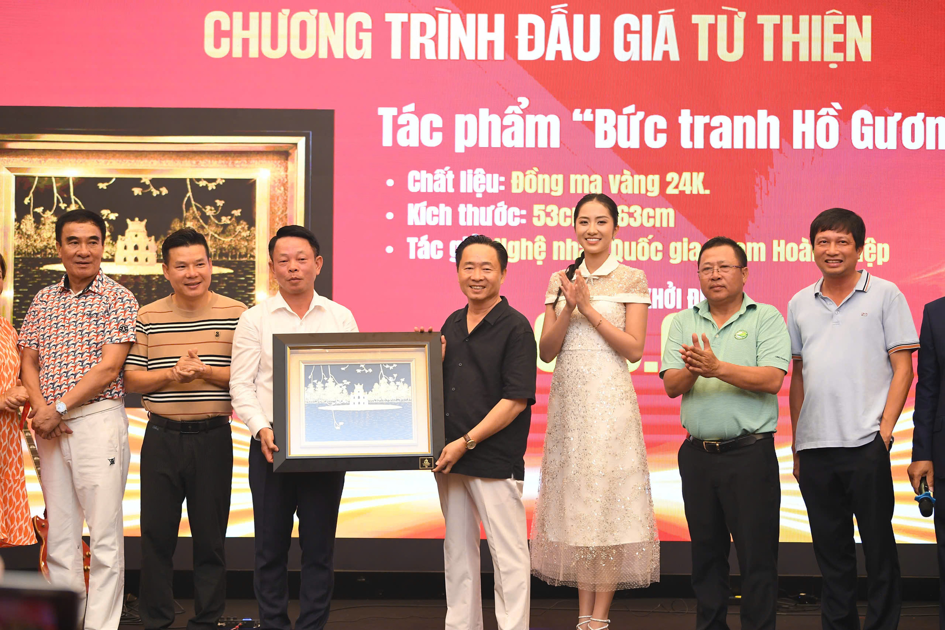 Anh_7.jpg (965 KB)