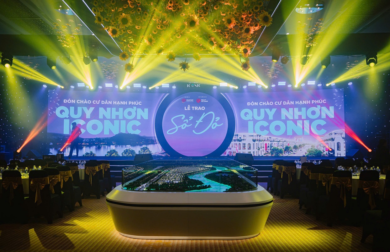 FDL_QN_-_Mice_Gala.jpg (373 KB)