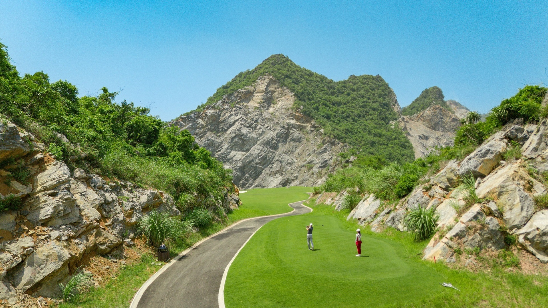 03_Canyon_Course__Ninh_Binh.jpg (1018 KB)