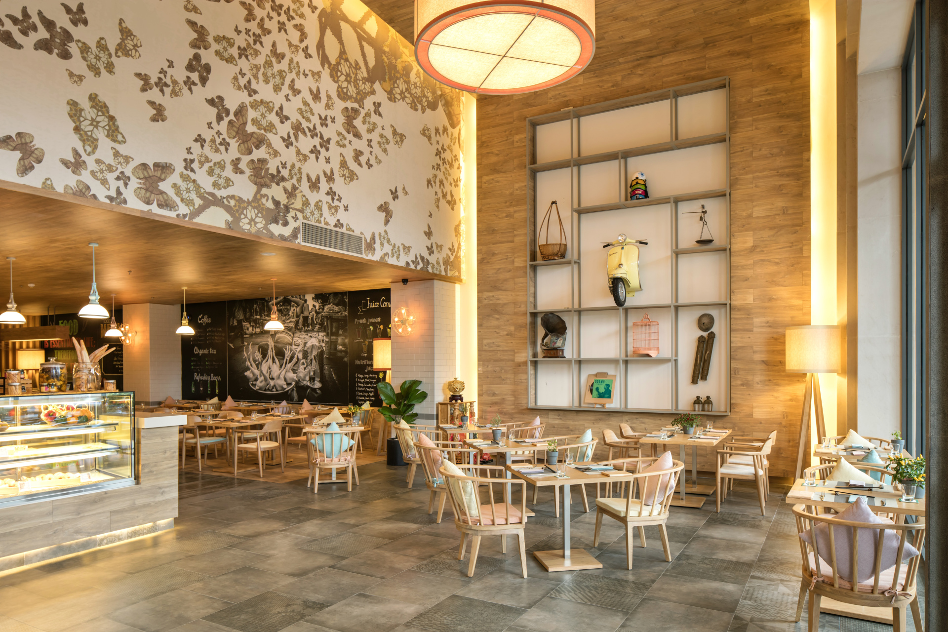 Fresh-restaurant-fusion-suites-saigon.jpg (1018 KB)