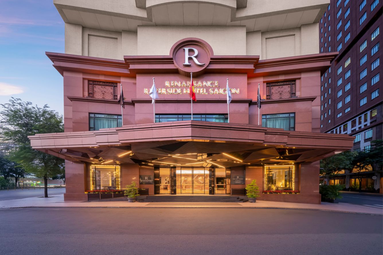 br-sgnbr-hotel-canopy-40513_Classic-Hor.jpg (196 KB)