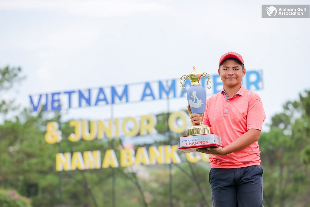 Nguyen_Tuan_Anh_vo_dich_VJO_2025.jpg (127 KB)