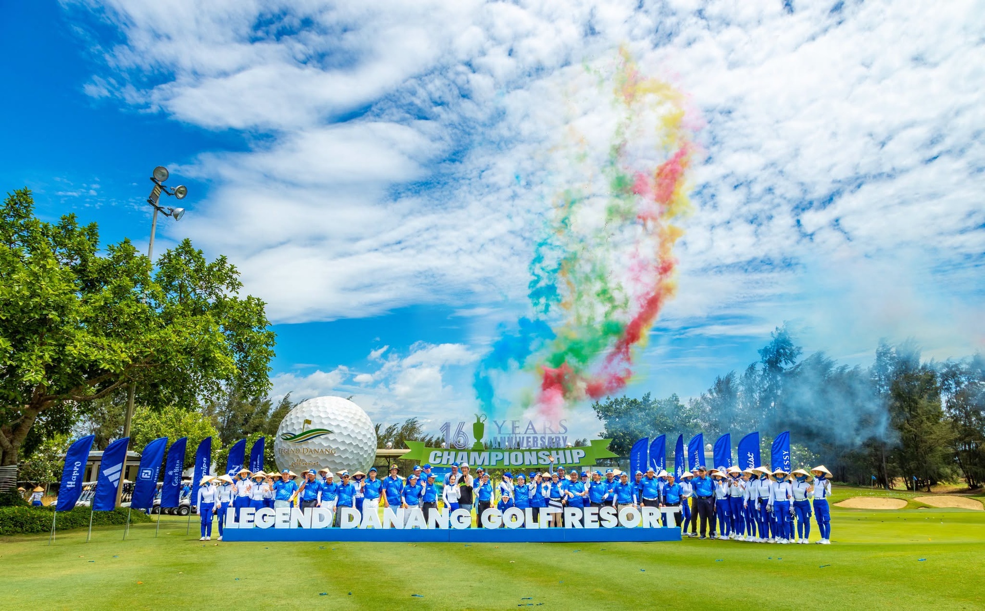 02_LEGEND_DANANG_GOLF_RESORT.jpg (758 KB)
