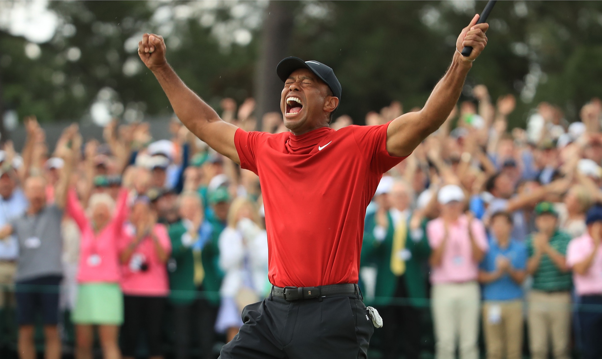 Tiger Woods phát bóng bao xa trong thời kỳ đỉnh cao?