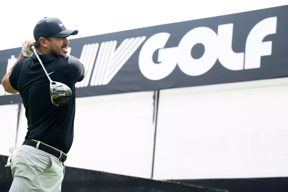 26 golfer có mặt trong các sự kiện của LIV Golf bị phạt bởi DP World Tour 