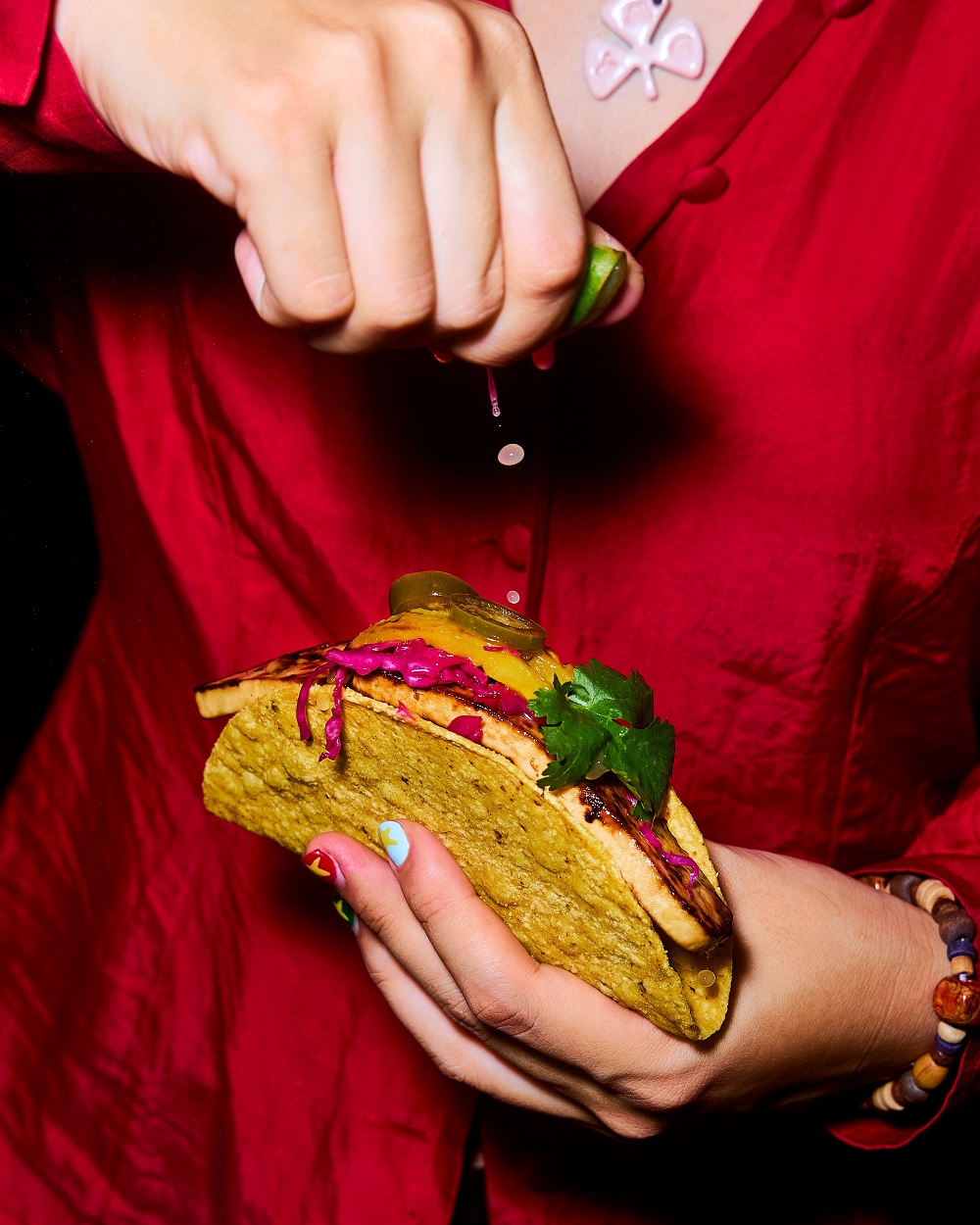 Heritage__amp;_Third-Culture_Cuisine_-_Kimpton_Maa-Lai_Bangkok_-_Bar.Yard_-_Thaítina_-_Vegan_Charcoal_smoked_Tofu_tacos_(1)1).jpg (276 KB)