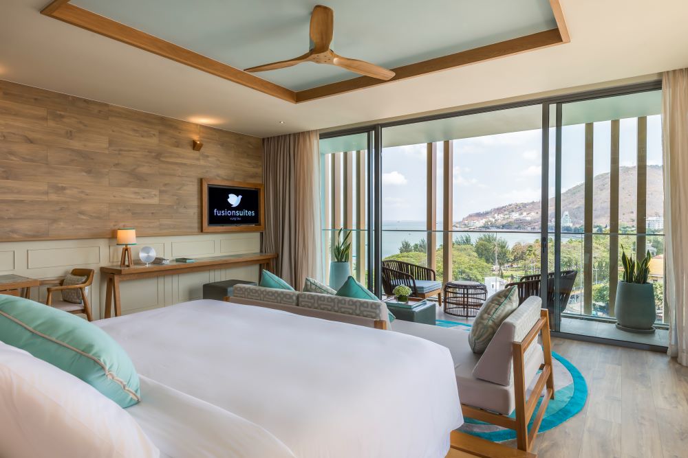 Fusion-Suite-King_Bed-Fusion-Suites-Vung-Tau(1).jpg (92 KB)