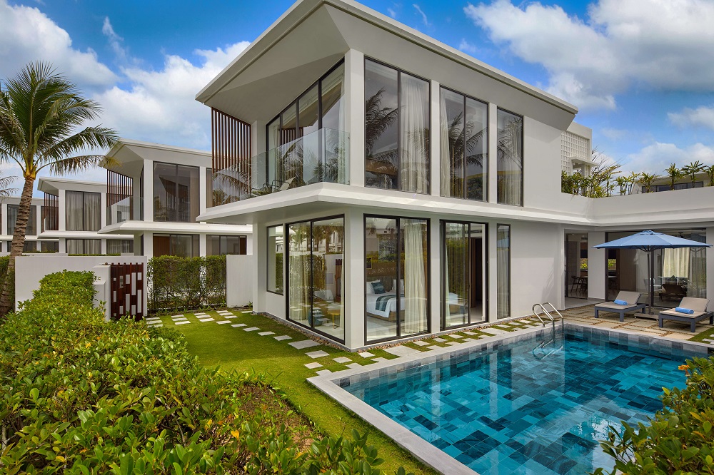 Villa.jpeg (294 KB)