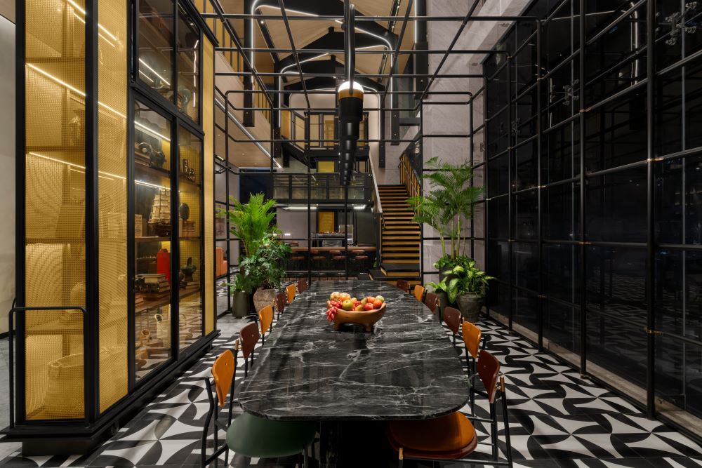 The_Shipyard_Private_Space.jpg (141 KB)