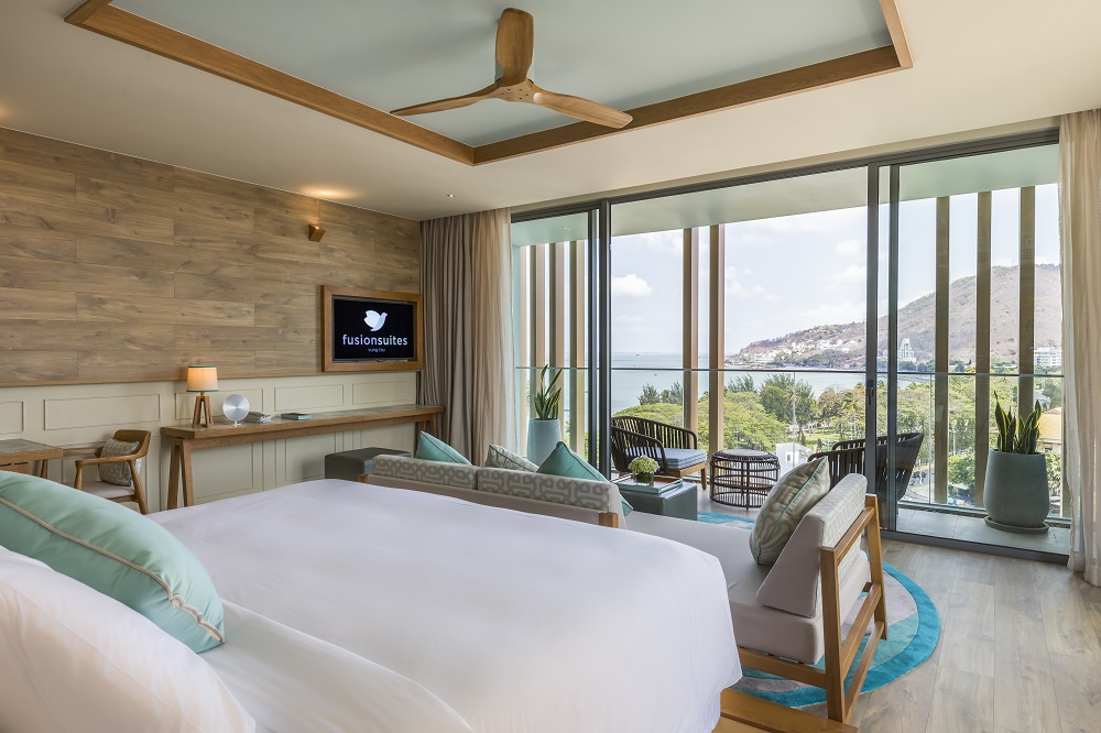 Fusion-Suite-King_Bed-Fusion-Suites-Vung-Tau-06.jpg (206 KB)