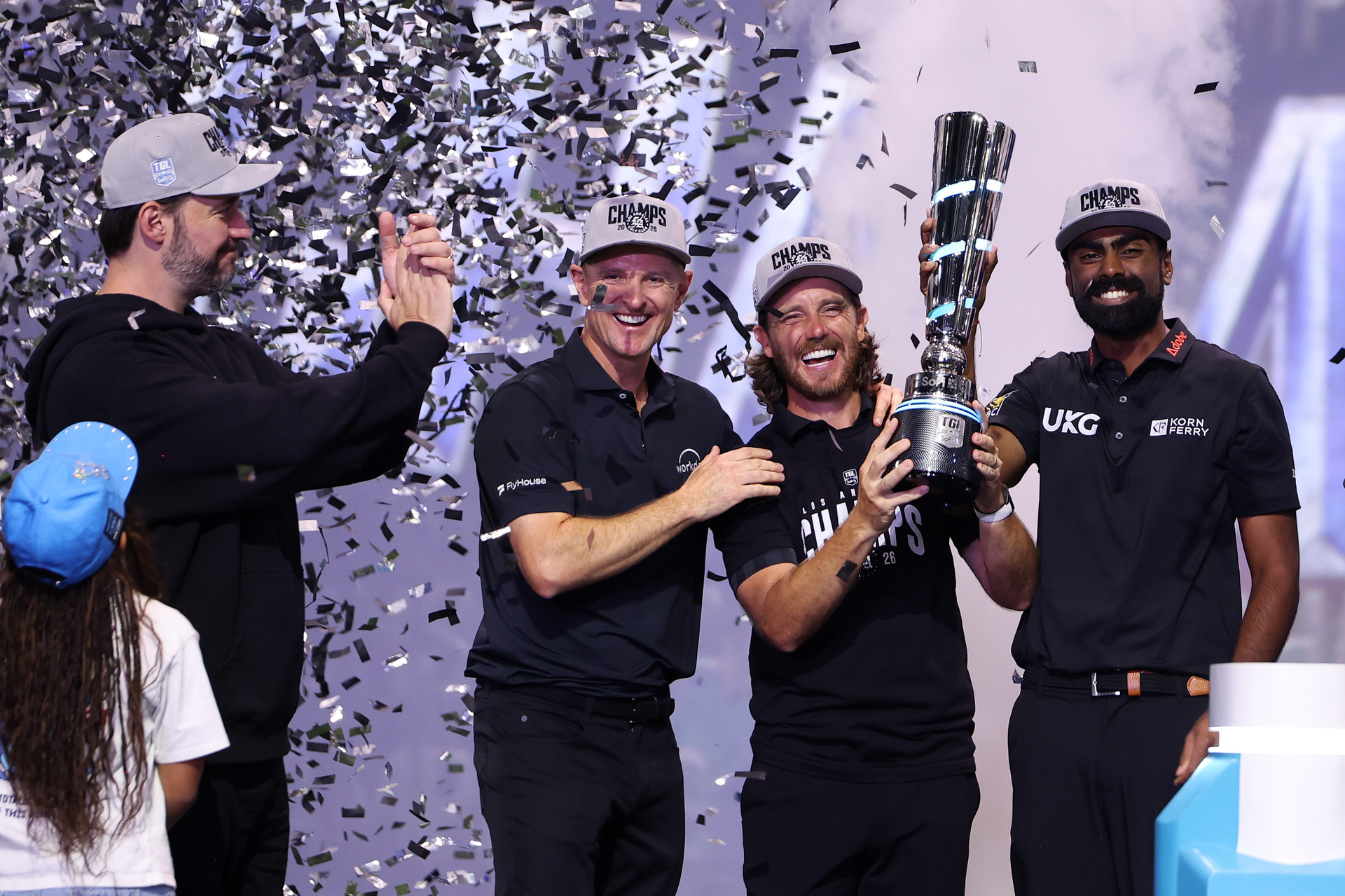 LAGC_hoisting_the_SoFi_Cup_for_Season_2__Finals_Match_2__LA_vs_JUP_-_Season_2_Original_Image_m2136.jpg (880 KB)