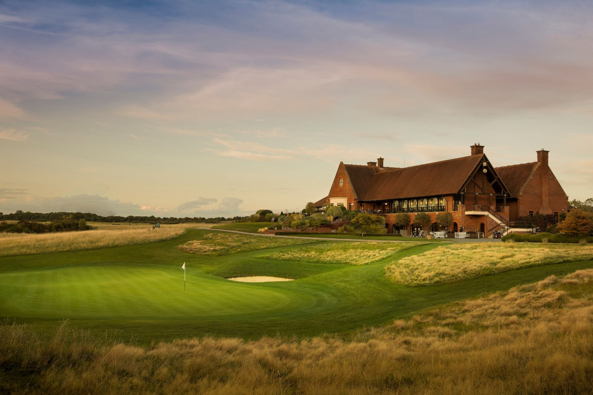 04-09-London-Golf-Club-Heritage-18th-Green-and-Clubhouse-small.jpg (752 KB)
