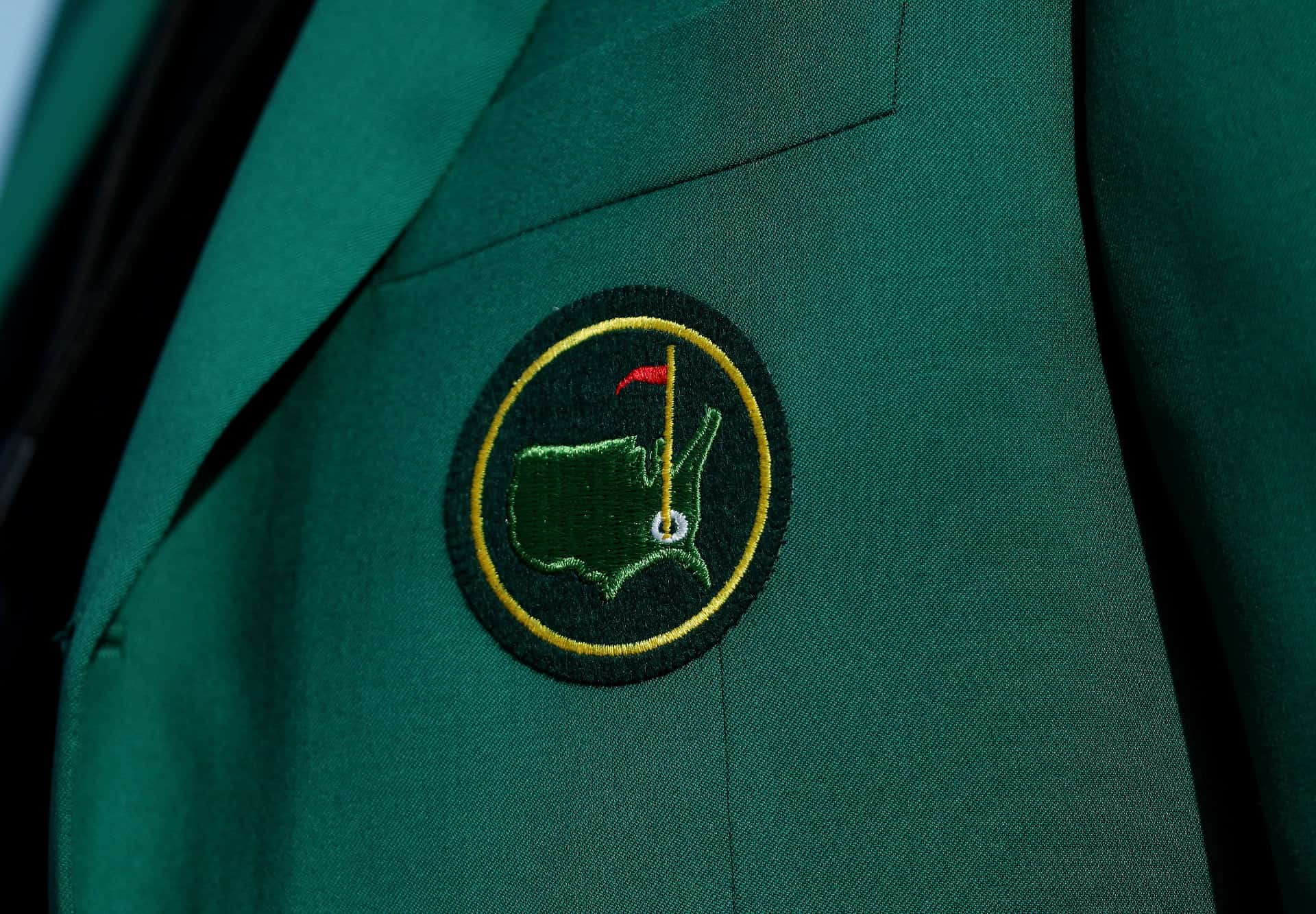 Những điều có thể bạn chưa biết về Green Jacket