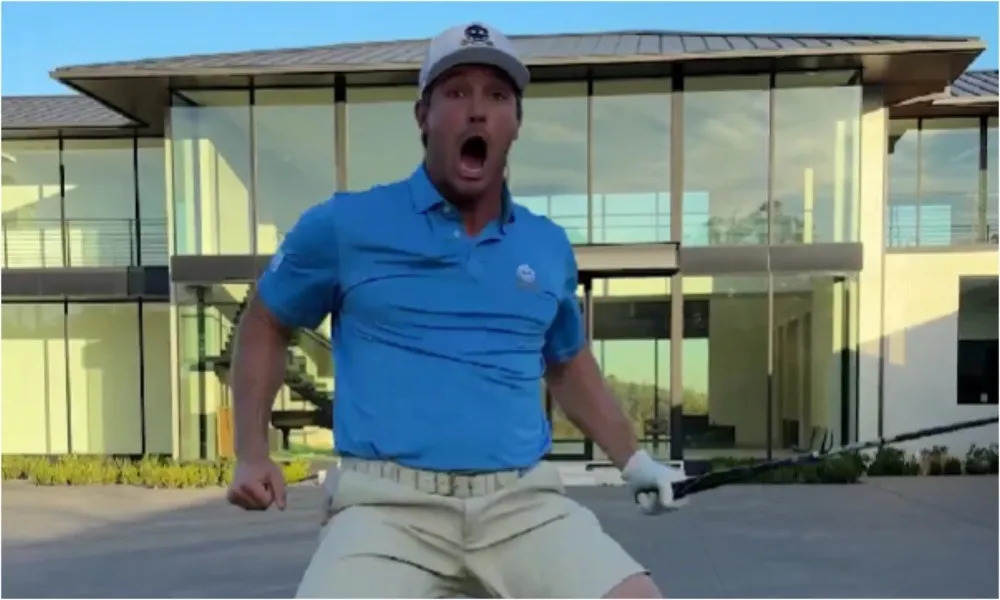 Bryson DeChambeau hoàn thành thử thách Hole-in-One tại nhà!
