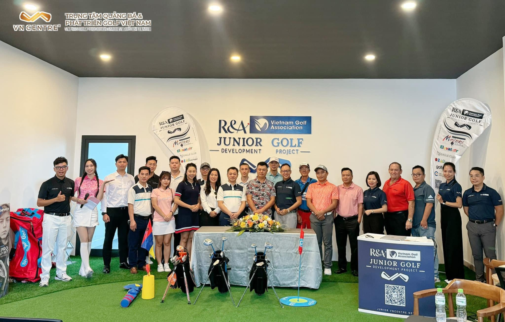 Sự kiện Kết nối: Hợp tác mới cho Dự án Golf Trẻ R&A