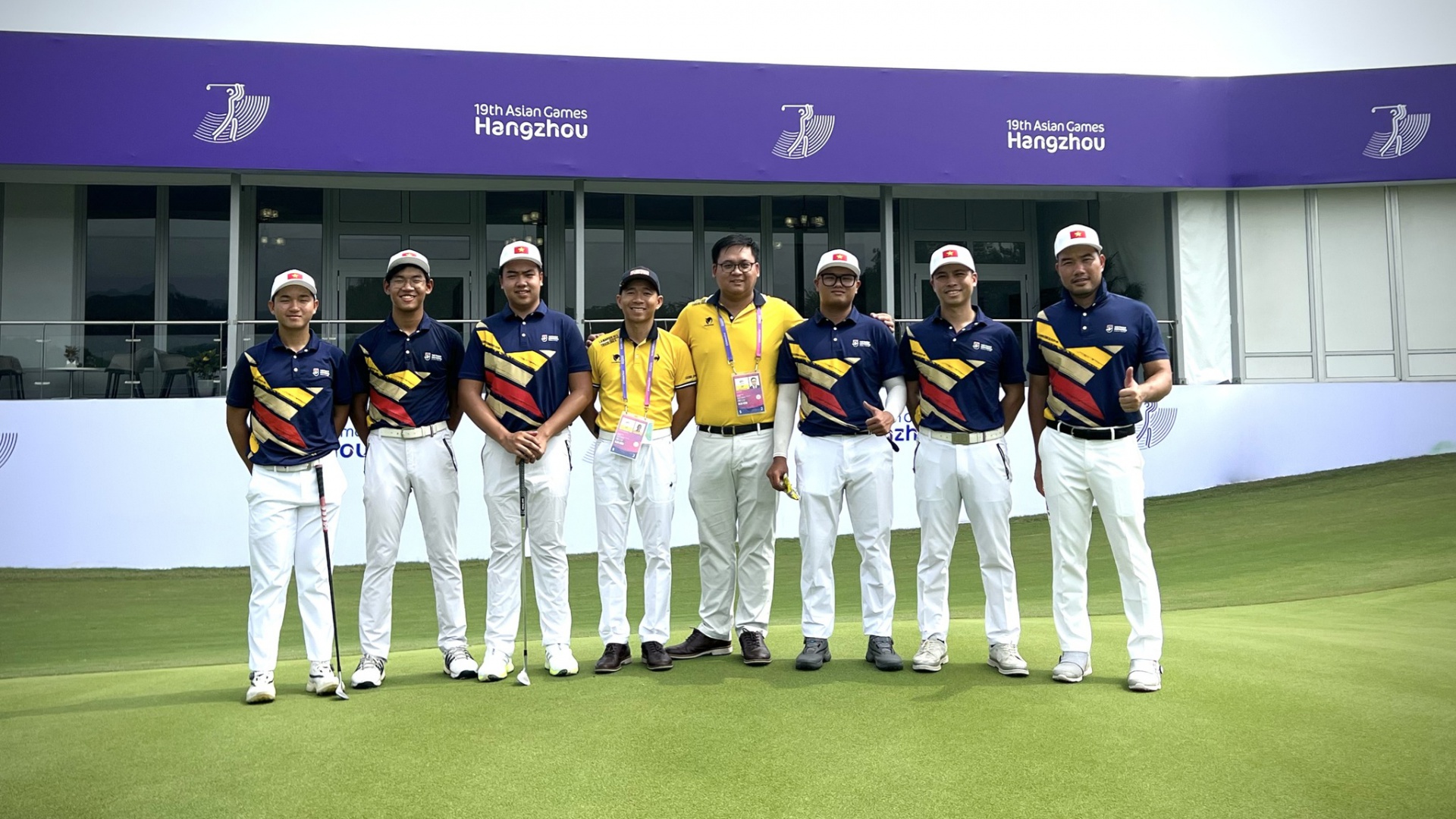Asiad 19: 4 VĐV nam Việt Nam đánh âm trong vòng 1 & cập nhật tee time vòng 2