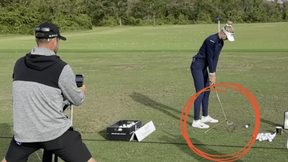 Học được gì từ thói quen trước khi swing của Nelly Korda?