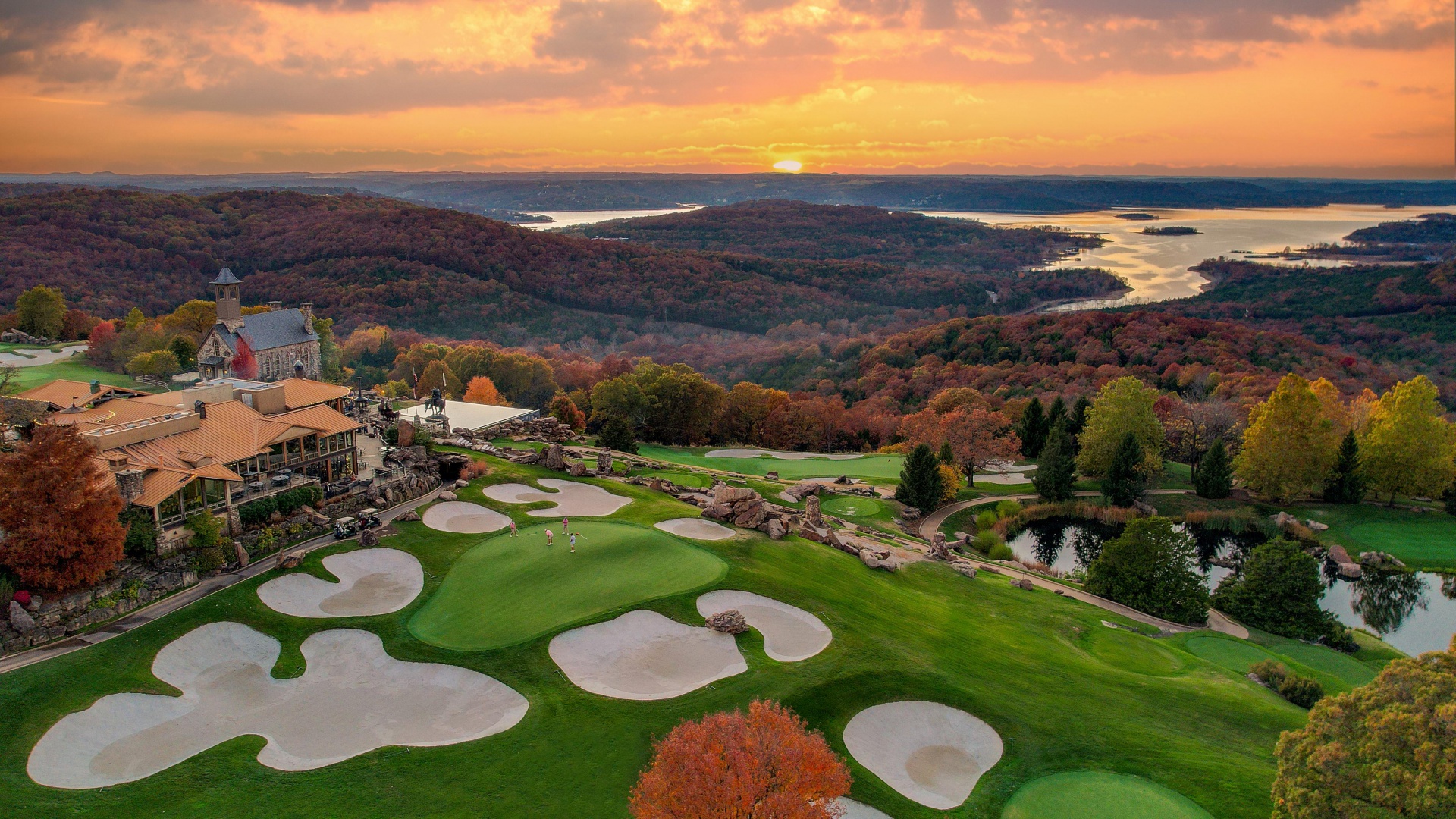 Hole of the Month Top of the Rock Golf Course 9